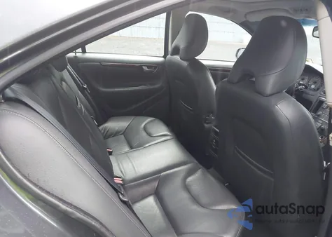 2007 Volvo S60 2.5T z USA, uszkodzony, nr VIN YV1RS592572622959